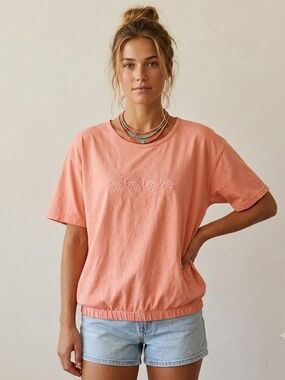 Vintage Hawaii Peach Pink Coral Pineapple Embroidered Bubble Hem Tee Size XL